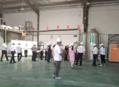 湖南省人大黨委會(huì)黨組副書(shū)記、副主任謝建輝調(diào)研蒞臨錦勝科技開(kāi)展立法調(diào)研